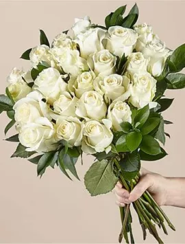 24 Stem Moonlight White Rose Bouquet With Ginger Vase
