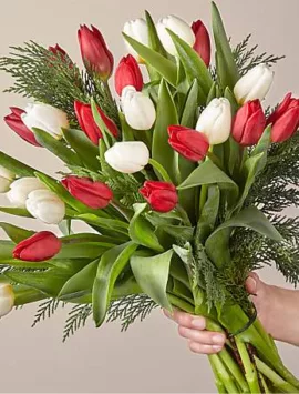 Deluxe New Traditions Tulip Bouquet